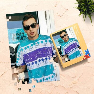 8130b14d8e08b1c148b5a736fead6010 - Twenty One Pilots Band Store